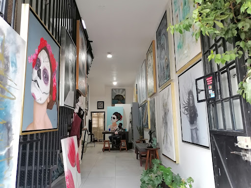 Anguiano Gallery "Tiempo de Arte en las Manos"