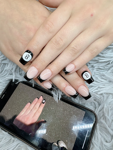 Dani Nails - Visual