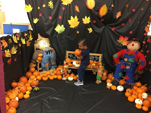 A Children's Carousel - Visual
