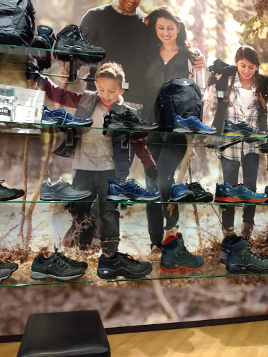 Koelemeijer Wandel- en Schoenmode - Thumbnail