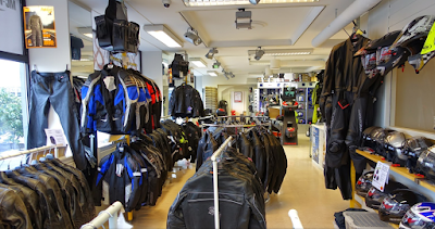 Photos of SafeMC.no - Bullfighter Mega Store Bergen