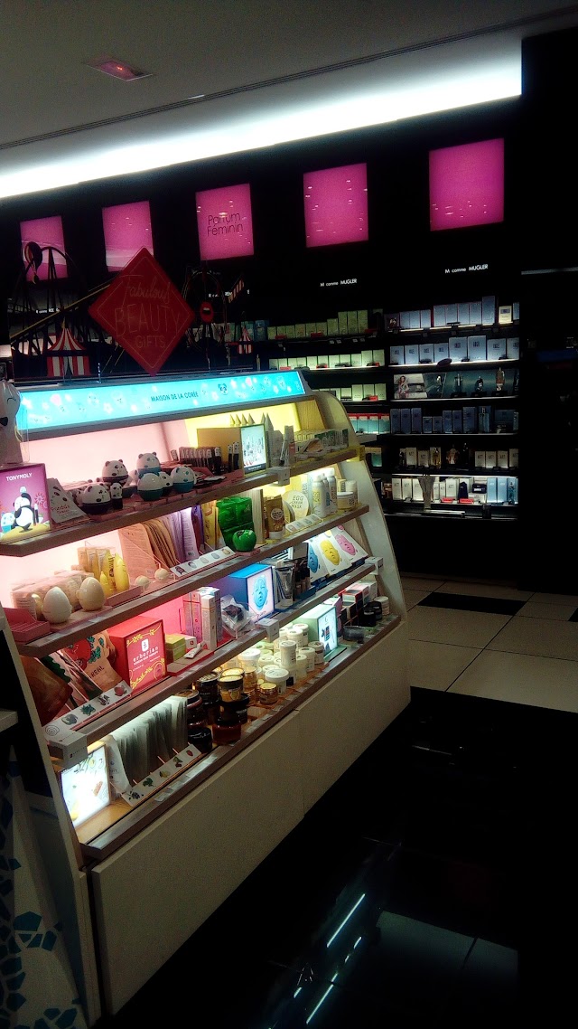 SEPHORA
