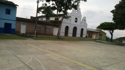 Photos of iglesia miravalles