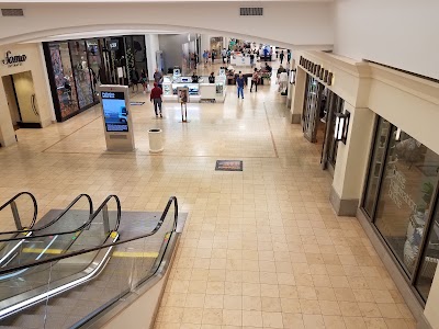 Photos of Apple The Galleria