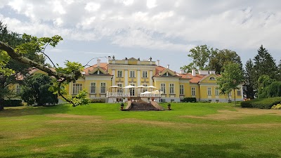 Photos of Hertelendy Kast&eacute;ly