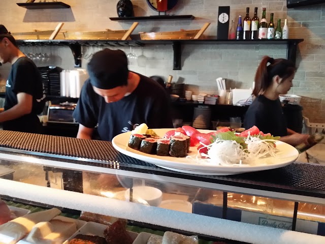 Sushi Ushi Japanese Restaurant
