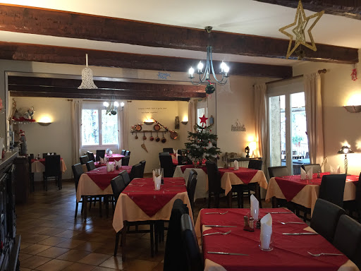 Photo 2 - Restaurant Les Acacias - Ferrier Jean Jacques