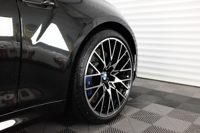 Bespoke Detail - Car dealer