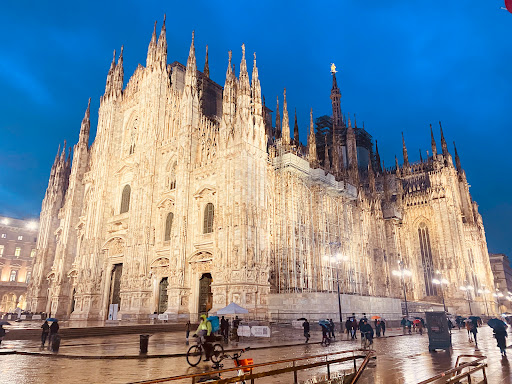 Duomo Cafe' Gallery - Italy
