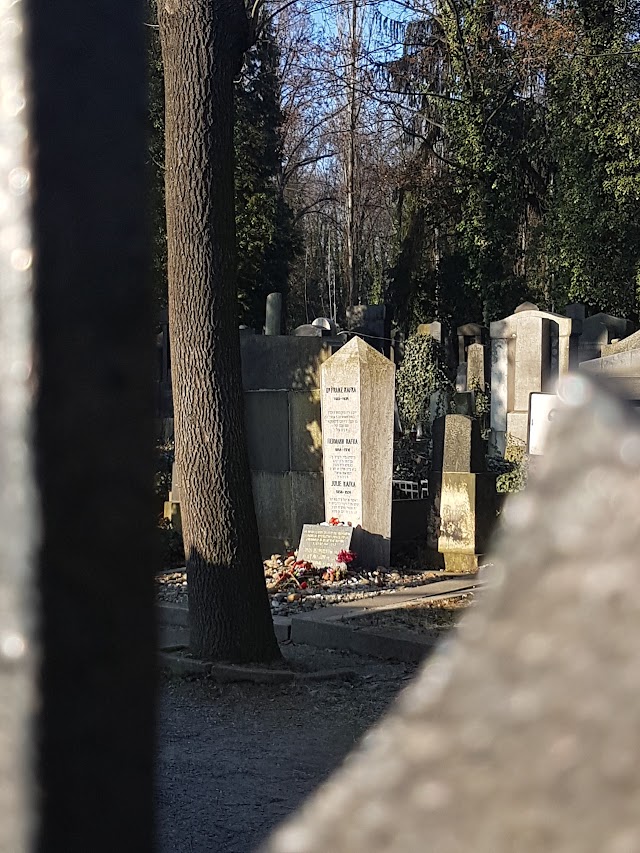 Franz Kafka Grave
