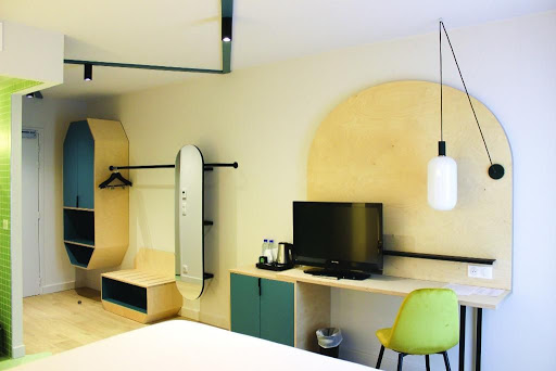 2R Elec See Gallery - France