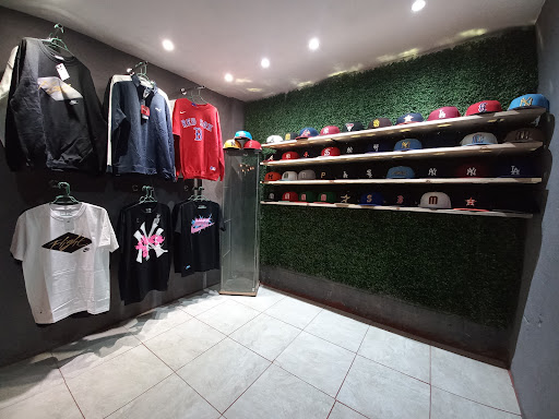 Cap Gallery - Visual