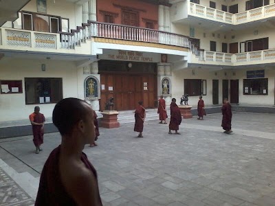 Photos of Theravada Buddhist Academy