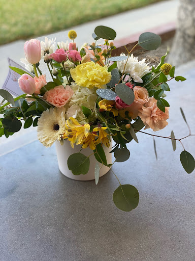Cerritos Florist - Thumbnail