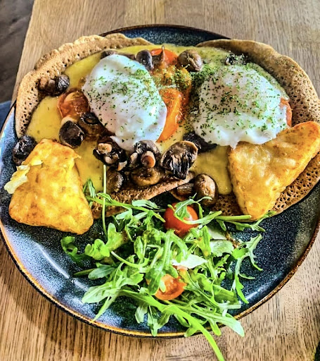 The Apple Tree Coffee Lounge Gallery - United Kingdom