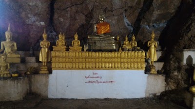 Photos of Wat Tham Sakkalin