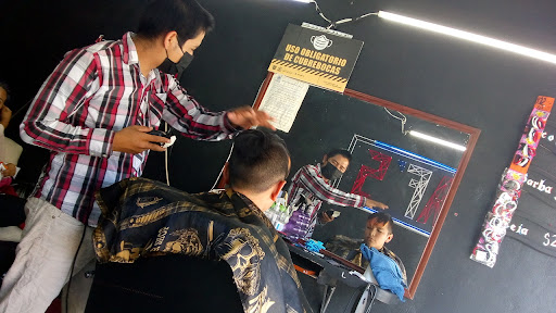 Raf's Barber - Visual