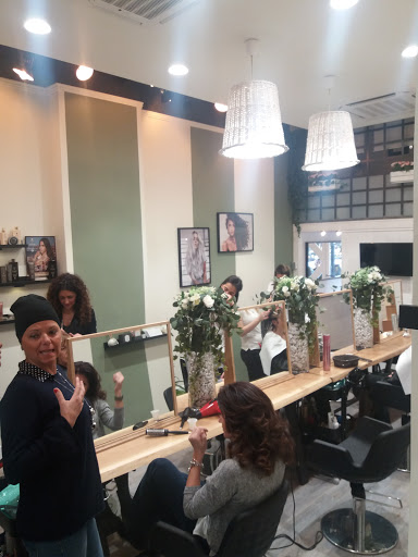 Rocco Parrucchieri di Barbara Bay - Salone L'Oréal Professionnel - Thumbnail