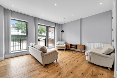 Danny Bhardwa - London Property