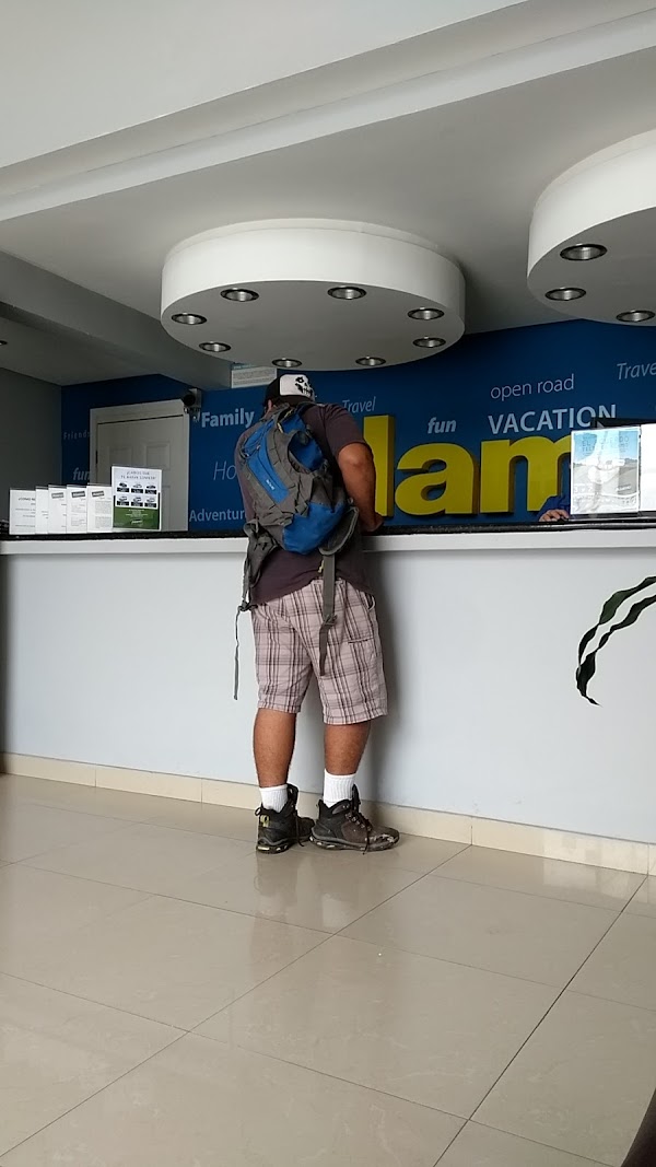 Renta de Autos de Álamo, Av Camarón Sábalo 410, Zona Dorada, 82110 Mazatlán, Sin., México