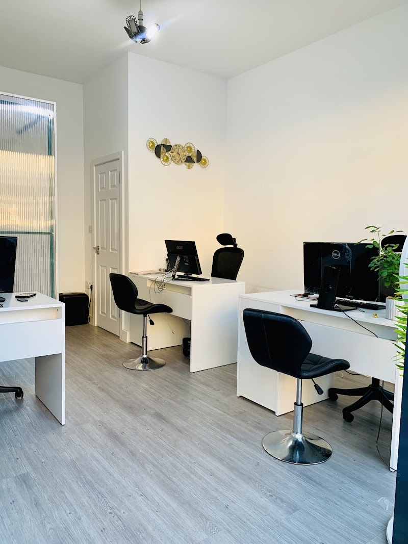 RAINBOW HOME PROPERTY photo 3