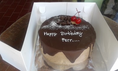 Photos of Regina Bakery