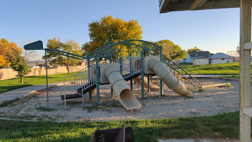 Elmo Park - Visual