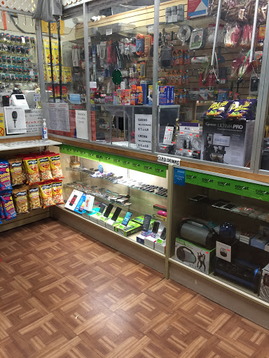 H's Hardware - Visual