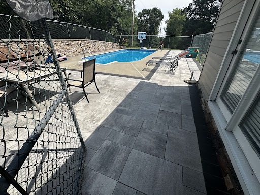 Galvan's Lawn & Landscape LLC - Thumbnail