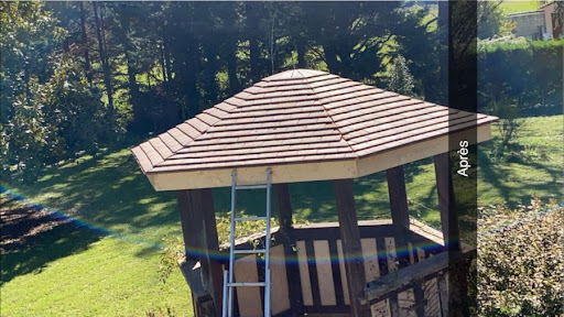 Photo de St rénove couverture à Galgon (33133)