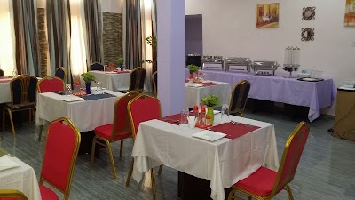 Photos of MezDora Estil'o Hotel, Umunya