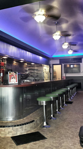Stav's Diner by null