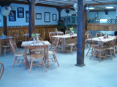 Photos of The White Elephant | Strong, Maine