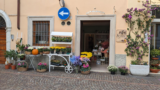 Korynne e i suoi fiori