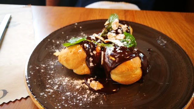 La Conchinchina, Sushi Bar