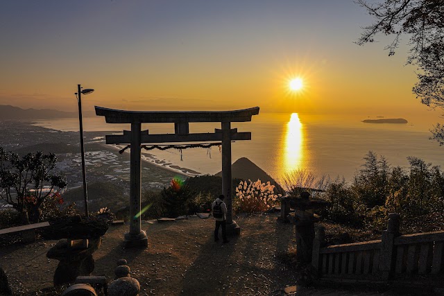 Mapstr 高屋神社 天空の鳥居 高屋町 観光地 香川