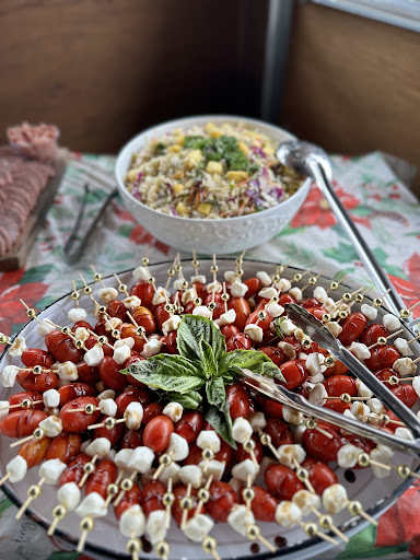 Badger’s Kitchen-Catering and Treats