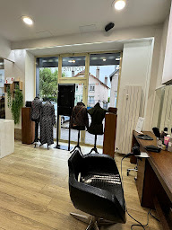 Photo n°6 de 16th AVENUE à Besançon (Salon de coiffure)