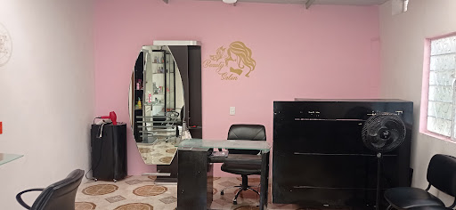 Estética y barbería Esmi Estilo. - Mexico