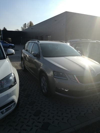 Photos of Skoda Autohaus Ufer