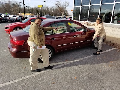 Photos of AUTO Advantage