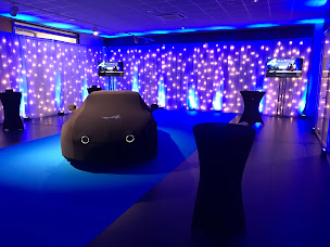 Photo n°10 de L Agence Tout Mix à Roissy-en-Brie (Cabine photographique)