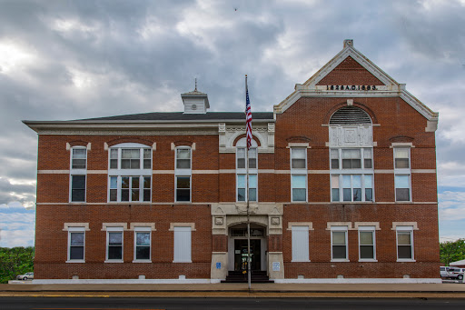White County Courthouse - Visual