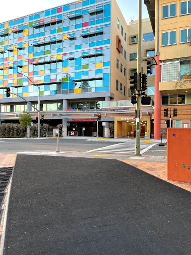 UCSF Benioff Children's Hospital Oakland Parking Garage