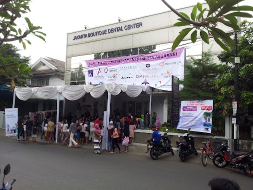 AmaryBintaro, Author: JBDC - Klinik gigi Bintaro