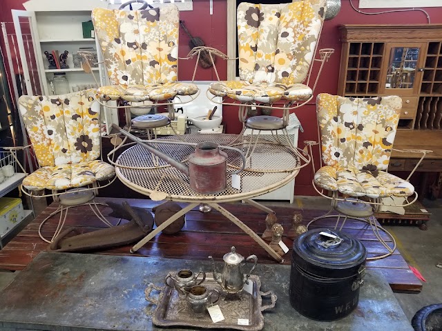 Monticello Antique Marketplace