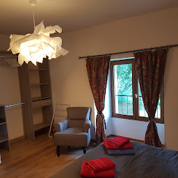 Photo n°6 de Forge Basse à Savignac-de-Nontron (Lodge)
