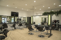 LOOK'S - Les salons de coiffure - Quimper - SANS RDV - Non stop 6J/7 à Quimper