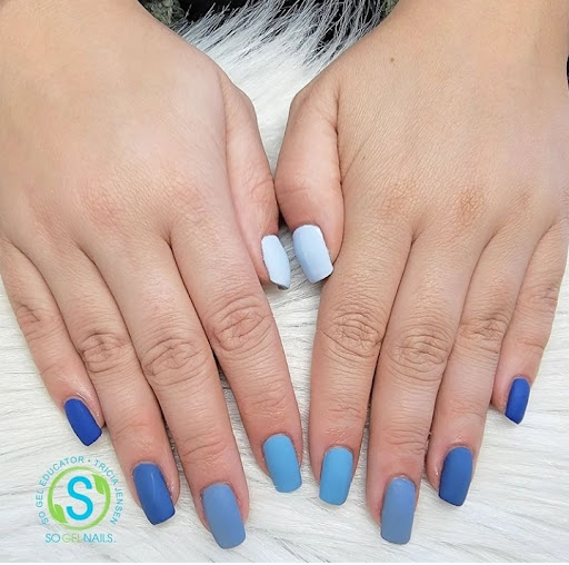 Summit Salon - Visual