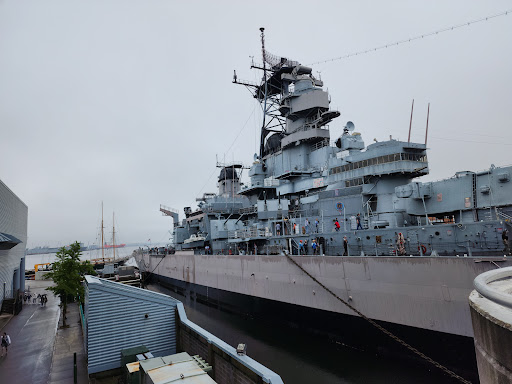 Hampton Roads Naval Museum